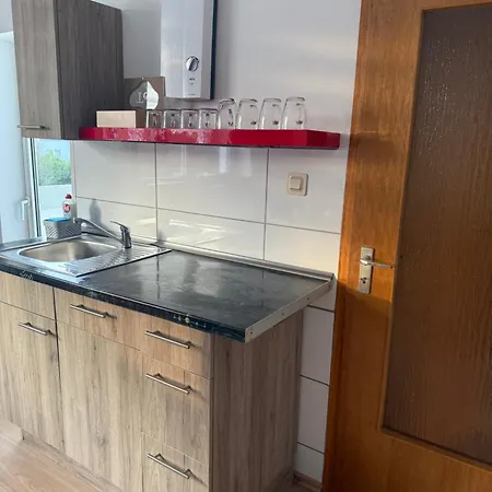 3 #netflix &wlan &kaffee Maschine & Zentral & 500m Innenhafen & 2 Min U Bahn 公寓 杜伊斯堡