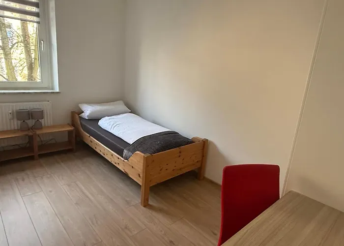 3 #netflix &wlan &kaffee Maschine & Zentral & 500m Innenhafen & 2 Min U Bahn 公寓 *