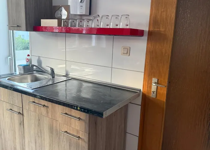 公寓 3 #netflix &wlan &kaffee Maschine & Zentral & 500m Innenhafen & 2 Min U Bahn