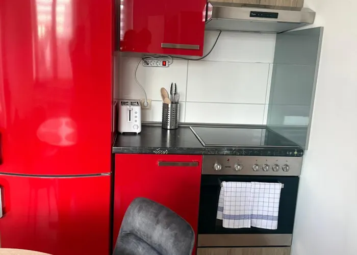 公寓 3 #netflix &wlan &kaffee Maschine & Zentral & 500m Innenhafen & 2 Min U Bahn